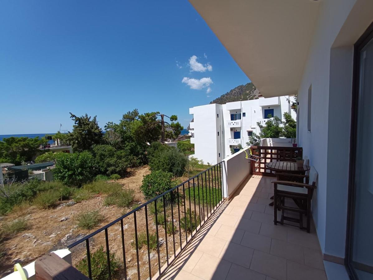 Pachnes Bed And Breakfast Ajia Rumeli Zewnętrze zdjęcie